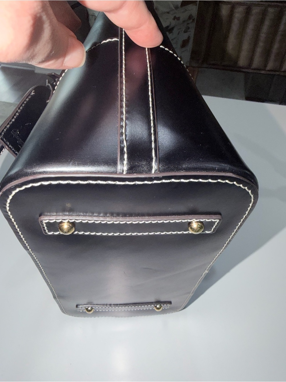 Dooney & Bourke Selleria Florentine Domed Satchel in black leather. - Picture 12 of 14